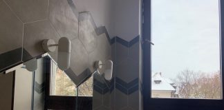 Happy Bathrooms, proiectul ambițios al unor elevi din București. Cum au schimbat copiii spațiile din școală