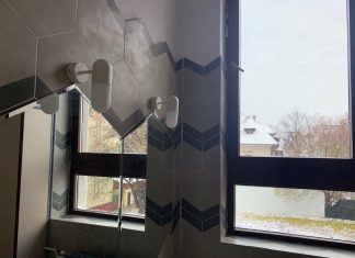 Happy Bathrooms, proiectul ambițios al unor elevi din București. Cum au schimbat copiii spațiile din școală