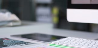 Programe încărcate și școli fără dotări. Temele, un factor de stres – sondaj