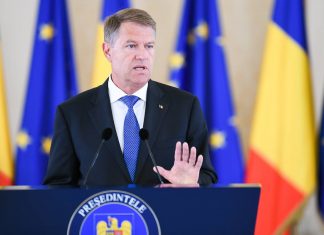 Klaus Iohannis: Trebuie regândită evaluarea elevilor. La noi este cam la nivelul anilor ’60-’70