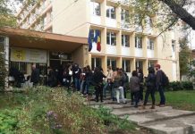 În ce condiții trăiesc studenții în căminele Universității București. Imagini din Grozăvești