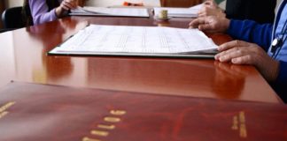 Decizie: Profesoarele pot rămâne în activitate, ca titular, până la 68 de ani. Care sunt condițiile