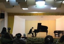 Locuri de muncă pentru tinerii artiști. Guvernul a înființat Teatrul Muzical ”Ambasadorii”