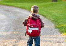 Povestea unui copil, spusă de o învățătoare care nu a lăsat niciodată repetenți: ”N-am să uit cum i-au strălucit ochii când și-a scris prima dată numele”