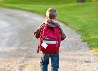 Povestea unui copil, spusă de o învățătoare care nu a lăsat niciodată repetenți: ”N-am să uit cum i-au strălucit ochii când și-a scris prima dată numele”