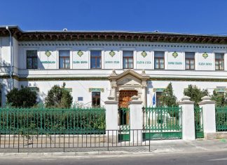 Poze de altădată. Cum arăta Școala Centrală din București, fost pension domnesc de fete GALERIE FOTO
