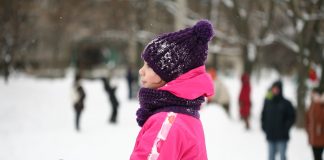 Anunț oficial al Ministerului Educației: Școli închise din cauza zăpezii, în trei județe UPDATE