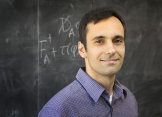 Profesorul român Ciprian Manolescu a câștigat prestigiosul premiu Moore pentru matematică pe 2019