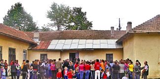 Bugetul Educației: 65 de milioane lei pentru dotarea cu containere a școlilor cu toaleta în curte