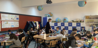 Școala altfel în fiecare zi. O oră la clasa învățătoarei Claudia Chiru: ”La școală venim cu bucurie!”