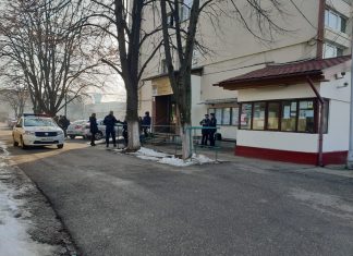 Scrisoarea unei profesoare: ”Locul profesorului este la catedră. Profesorul nu e paznic. Profesorul nu e jandarm”
