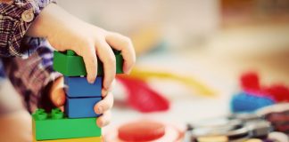 O fetiță cu autism, închisă într-o clasă în timpul unei inspecții la o grădiniță din București. ISMB a deschis anchetă