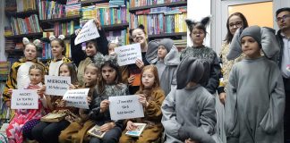 ”Protest” al copiilor într-o librărie din Galați: ”Da poveștilor, Nu tabletelor!”
