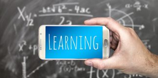 Declarația pro-telefoane a ministrului Educației. Ce prevede Regulamentul de funcționare a școlilor