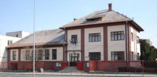Asociațiile de elevi cer control la ISJ Brașov și la cele trei colegii care dau afară elevii cu media sub 8.50: ”E o mentalitate toxică”