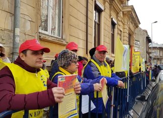 Profesorii au pichetat sediul MEN. Răspunsurile punctuale ale ministerului la revendicările sindicaliștilor