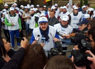 Proiectul de lege privind protecția cadrelor didactice, susținut de USLIP Iași. Replica dată elevilor
