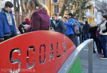 „Curățăm România”, o campanie națională organizată în școli în luna aprilie. Elevii vor fi încurajați să se implice în activități de voluntariat