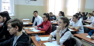 Un nou opțional la liceu pentru clasa a X-a: „NATO în lumea contemporană”. Programa se aplică începând cu anul școlar 2026-2027