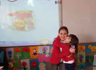 Borcanul prieteniei, o idee frumoasă care i-a făcut pe elevi să exclame: ”Doamna, a fost uimitor!”