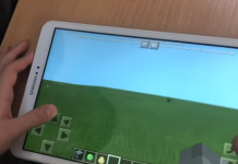 Prima temă în Minecraft la clasa învățătoarei Claudia Chiru. Ce au avut de făcut copiii VIDEO