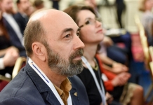 Ce ar face un profesor MERITO dacă ar fi ministru al Educației. Lucian Oprea: ”Aș elimina orice ingerință a politicului”