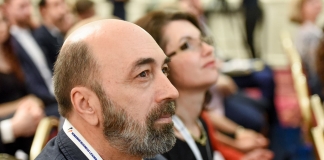 Ce ar face un profesor MERITO dacă ar fi ministru al Educației. Lucian Oprea: ”Aș elimina orice ingerință a politicului”