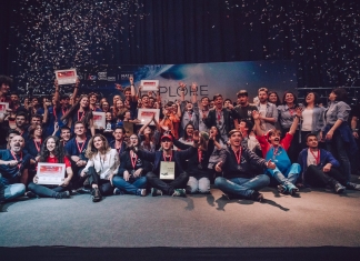 Patru echipe de liceeni vor reprezenta România la Campionatul Mondial de Robotică de la Detroit