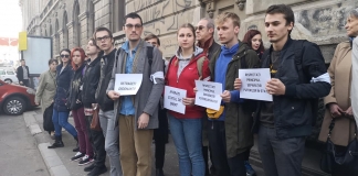 Protest ”mut” al elevilor, studenților și tinerilor, în semn de solidaritate cu magistrații VIDEO