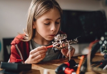 Kidibot Start-Up România, un concurs pentru copiii ”pasionați de viitor” și cărora le place ”să inventeze”