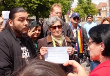 Ecaterina Andronescu, luată la rost de protestatarii din Sibiu: ”Dvs. nu trăiți în țara asta? Ar fi trebuit să vă dați demisia!”