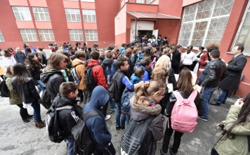 Elevii de clasa a VI-a susțin Evaluarea Națională. Reguli, calendar, modele de subiecte