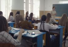 ”Fără apărare”, un scurtmetraj despre agresiunile din școală și cum sunt umiliți profesorii. Reacția părinților