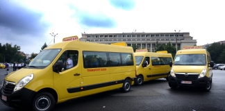 Primăria Capitalei va înființa un serviciu de transport pentru elevii de la Școala 195 UPDATE