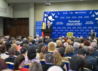 Iohannis: Dascălilor li se cer tot felul de verzi și uscate, prostii peste prostii… O reformă nu se poate face într-un an, doi sau trei. Trebuie să existe predictibilitate