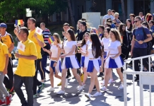 Elevii din Constanța, obligați să participe la parada de ziua orașului. Asociația Elevilor: ”O reminiscență a perioadei de dinainte de anul 1989”