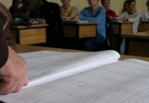 Titularizare 2022. Ministerul Educației: 15 candidaţi au fost eliminaţi pentru fraudă sau tentativă de fraudă la proba scrisă a concursului
