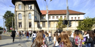 Admiterea la liceu 2019: Cinci clasamente ale liceelor din Capitală – Registrul Educațional Alternativ