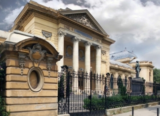 Admiterea la facultate 2019. Peste 1.460 de locuri, la UMF ”Carol Davila” București. Când au loc înscrierile și concursul de admitere