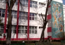 Fonduri tăiate de la educație, în București. Reprezentanții elevilor cer primarului general al Capitalei retragerea proiectului