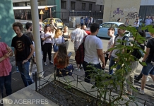 De ce pleacă un elev de 10 la BAC din țară. Clara povestește că a memorat comentarii la Limba română pentru nota maximă