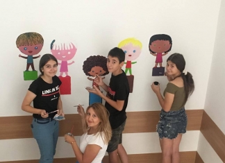 Școala mea prinde culoare, un proiect de vacanță derulat de elevi, părinți și profesori într-un sat din Ilfov