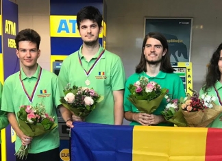 Elevii români au obținut o medalie de aur și două medalii de argint la Olimpiada de Informatică a Europei Centrale
