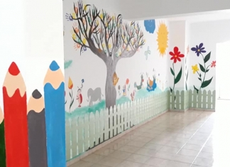 O școală mai veselă și colorată pentru copiii romi din Valea Cetățuia. Profesorii s-au alăturat campaniei inițiate de Anca Tîrcă FOTO