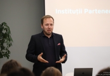 Radu Szekely: Un director de succes este acela care reușește să țină prezenți toți copiii și să își motiveze colegii să gândească spre viitor