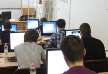 Bacalaureat 2019. Sesiunea de toamnă a continuat cu evaluarea competenţelor digitale
