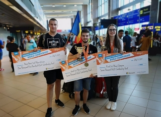 Doi elevi români, campioni mondiali la competiția Microsoft Office 2019. Un alt elev a câștigat medalia de bronz
