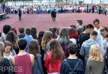 Când începe școala. Precizările Ministerului Educației, după ședința de luni a Comisiei de Dialog Social