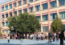 Rectificarea bugetară. Guvernul taie un miliard de lei de la Educație: ”Reducerea se referă în principal la programul Merg la școală”