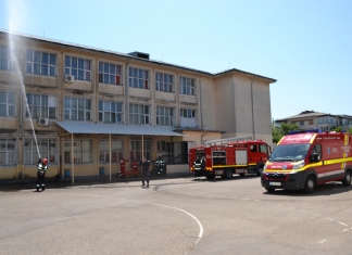 IGSU: Mai bine de jumătate dintre clădirile școlare nu au autorizație de securitate la incendiu